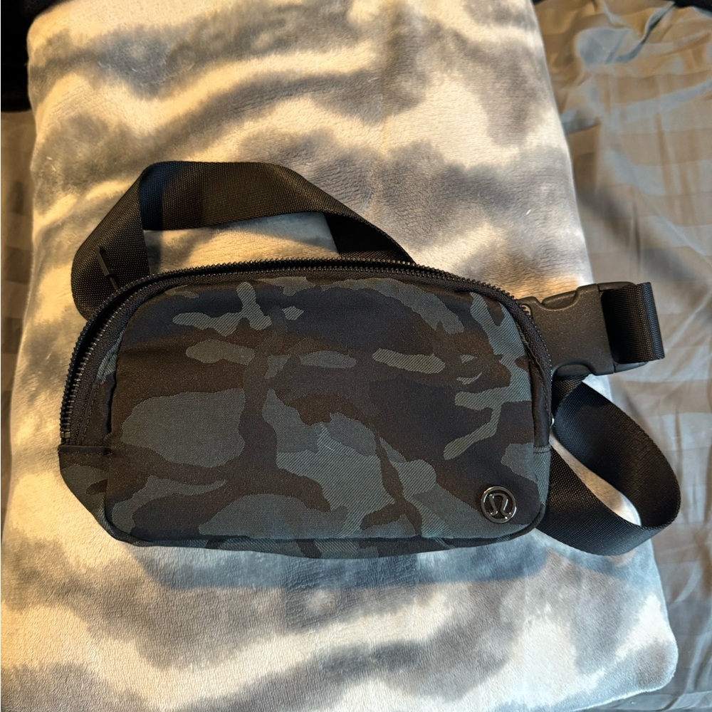 Lululemon Fanny Pack